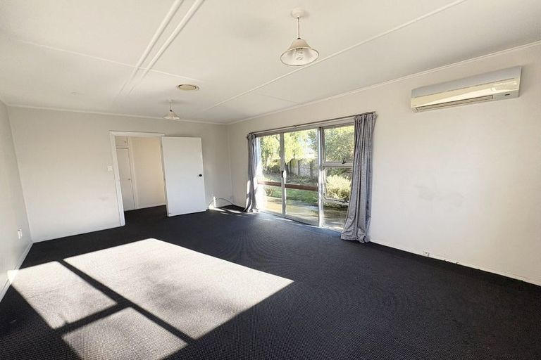 Photo of property in 126a Rowses Road, Aranui, Christchurch, 8061
