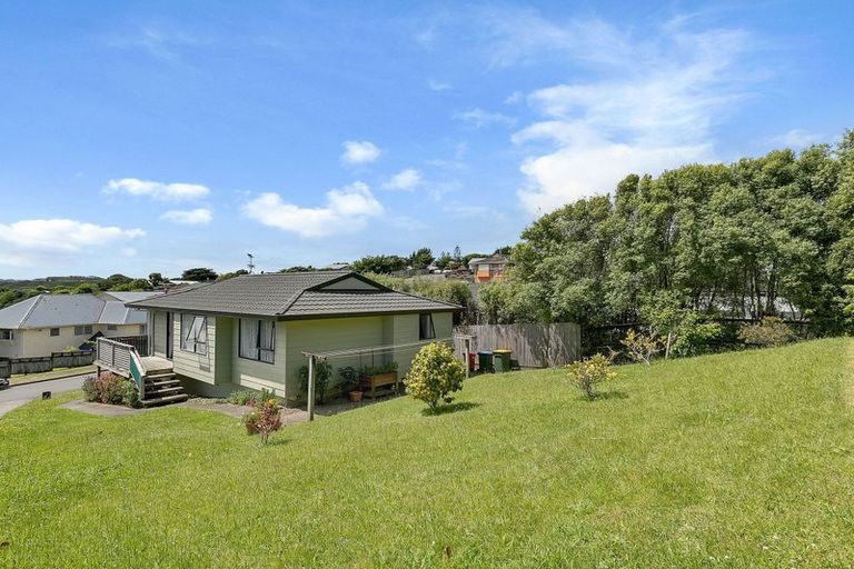 Photo of property in 18b Rose Street, Ranui, Porirua, 5024