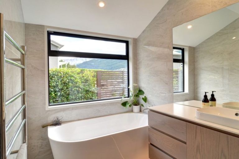 Photo of property in 37 Loop Road, Kawarau Falls, Queenstown, 9300