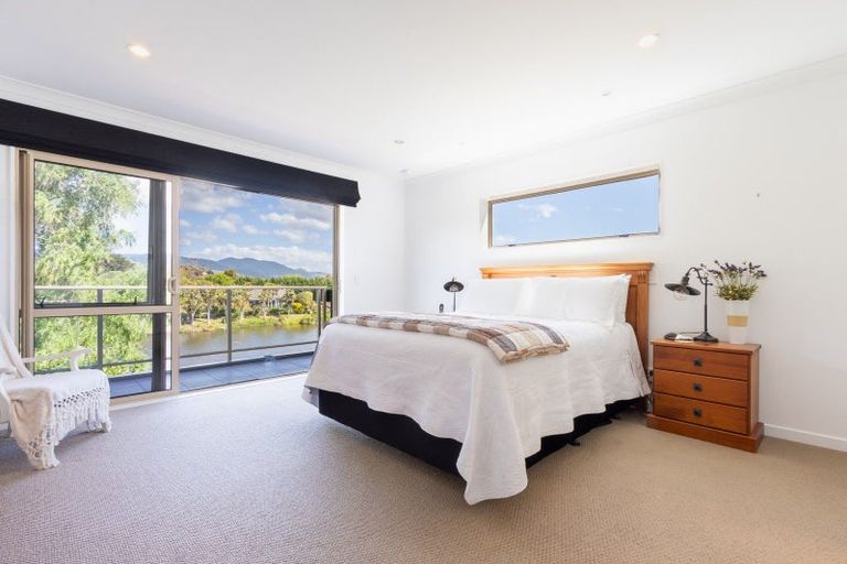 Photo of property in 66 The Drive, Paraparaumu Beach, Paraparaumu, 5032