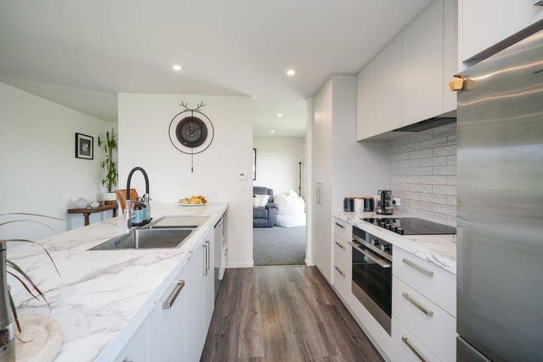 Photo of property in 12 Pegasus Place, Seaward Bush, Invercargill, 9812