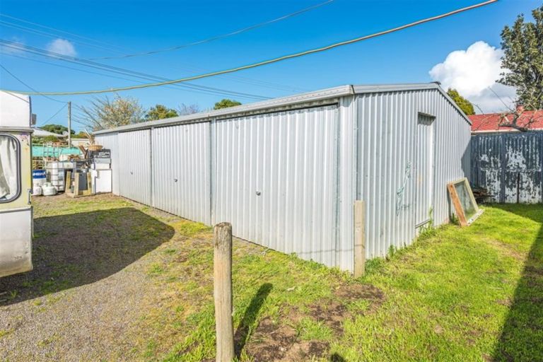 Photo of property in 9 Chester Street, Waverley, 4510