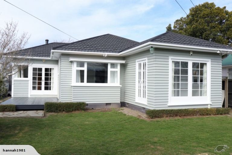 Photo of property in 172 Weston Road, St Albans, Christchurch, 8052