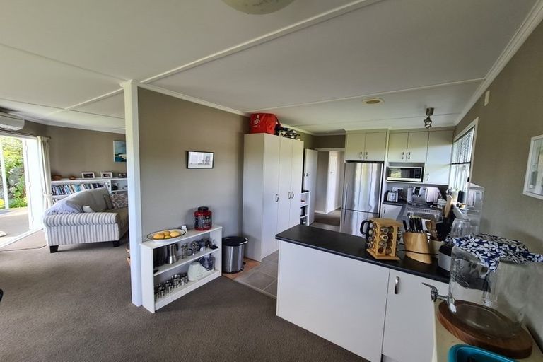Photo of property in 186 Huatoki Street, Upper Vogeltown, New Plymouth, 4310