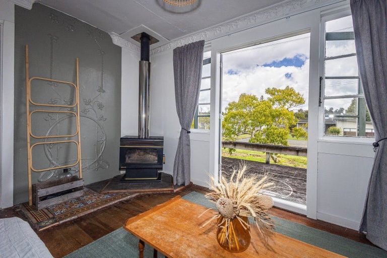 Photo of property in 30 Mackenzie Street, National Park, Owhango, 3989