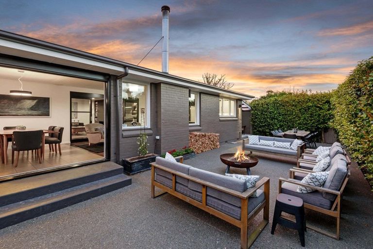 Photo of property in 59 Idris Road, Fendalton, Christchurch, 8052