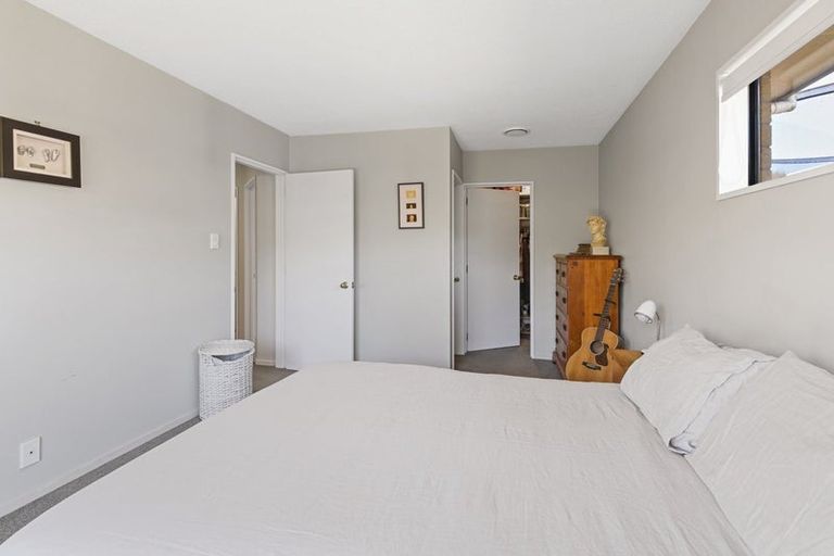 Photo of property in 5 Somerset Place, Woodend, 7610