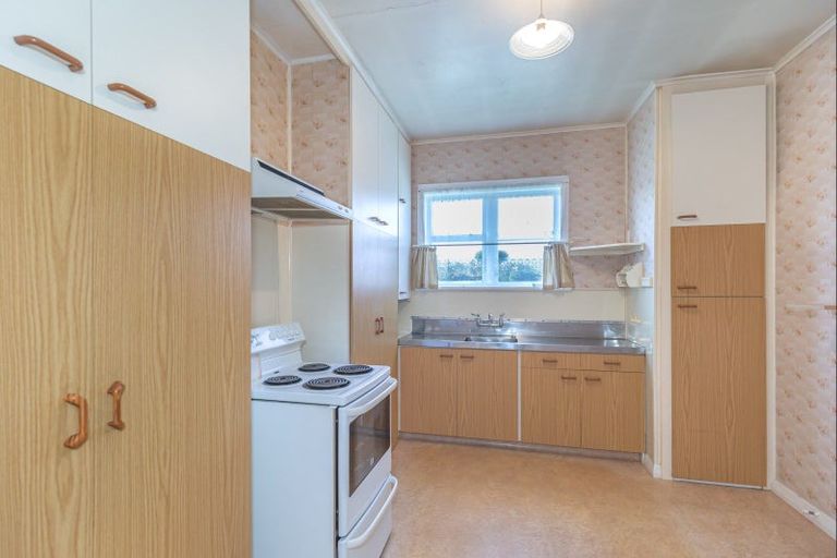 Photo of property in 27 Essex Street, Levin, 5510