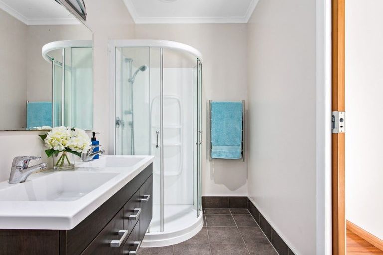 Photo of property in 17 Marian Drive, Inner Kaiti, Gisborne, 4010