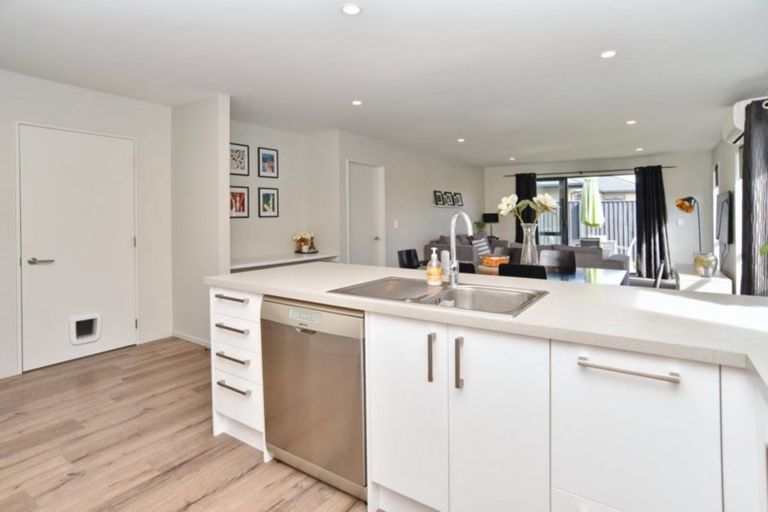 Photo of property in 6 Winterbourn Street, Kaiapoi, 7630