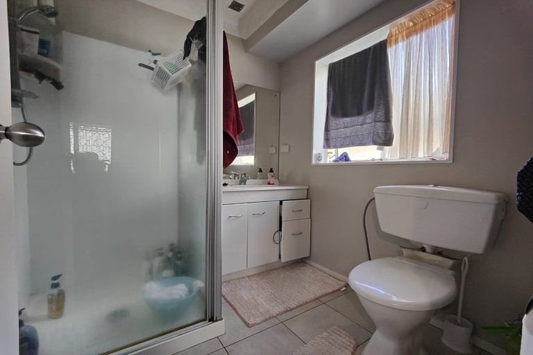 Photo of property in 42 Raphoe Road, Flat Bush, Auckland, 2019