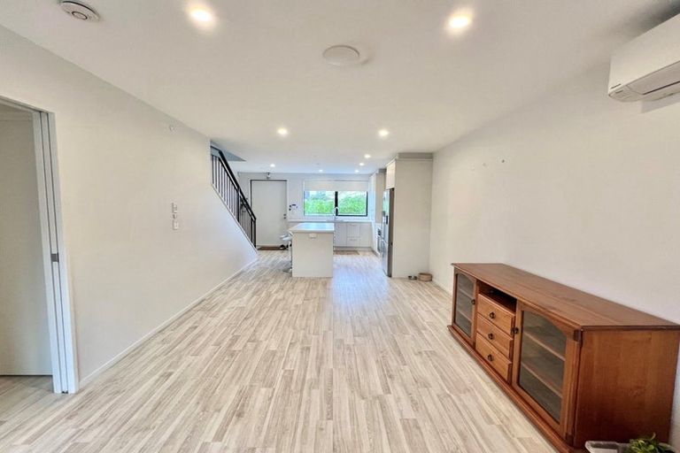 Photo of property in 14 Orford Lane, Takanini, 2112