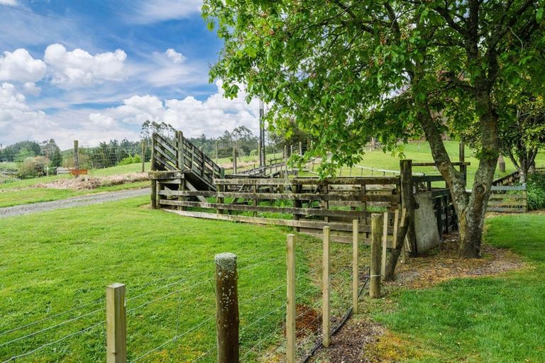 Photo of property in 2/67 Forest Road, Oruanui, Taupo, 3384