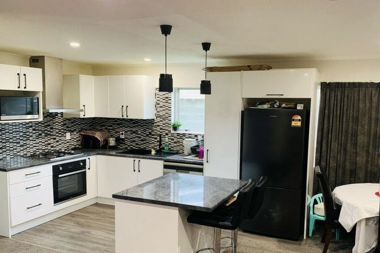 Photo of property in 23a Rhodes Drive, Kelvin Grove, Palmerston North, 4414