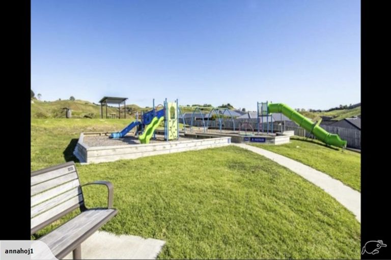 Photo of property in 133 Ballintoy Park Drive, Welcome Bay, Tauranga, 3175