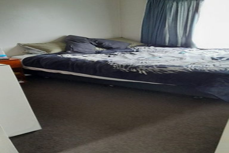 Photo of property in 80 Tait Drive, Greenmeadows, Napier, 4112