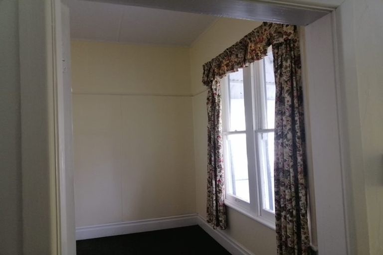 Photo of property in 44 Lincoln Road, Masterton, 5810