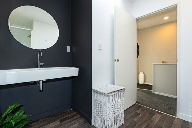 Photo of property in 2/88 Antigua Street, Addington, Christchurch, 8024