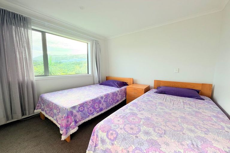Photo of property in 9 Taraiti Crescent, Kenepuru, Porirua, 5022