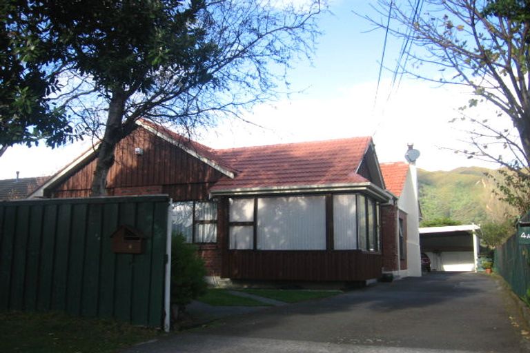 Photo of property in 4 Brook Street, Waiwhetu, Lower Hutt, 5010