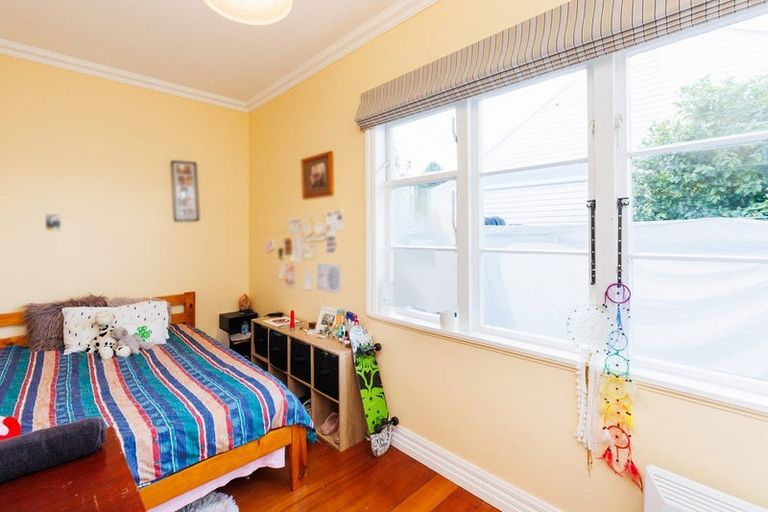 Photo of property in 17 Harford Street, Feilding, 4702