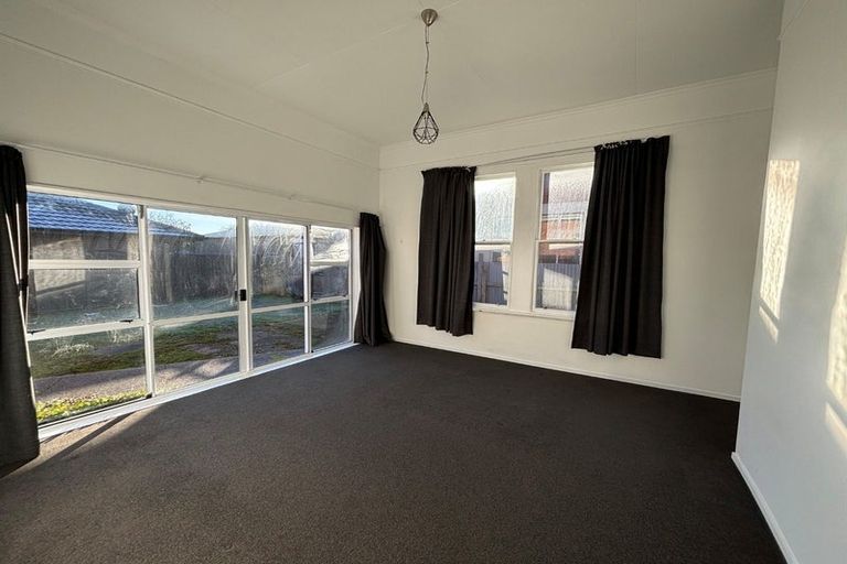 Photo of property in 36 Robertson Street, Richmond, Invercargill, 9810