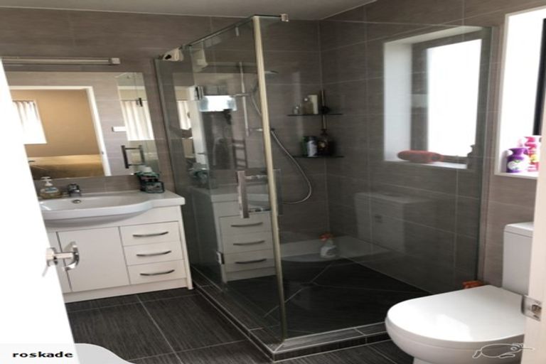 Photo of property in 37a Beach Road, Pahurehure, Papakura, 2113