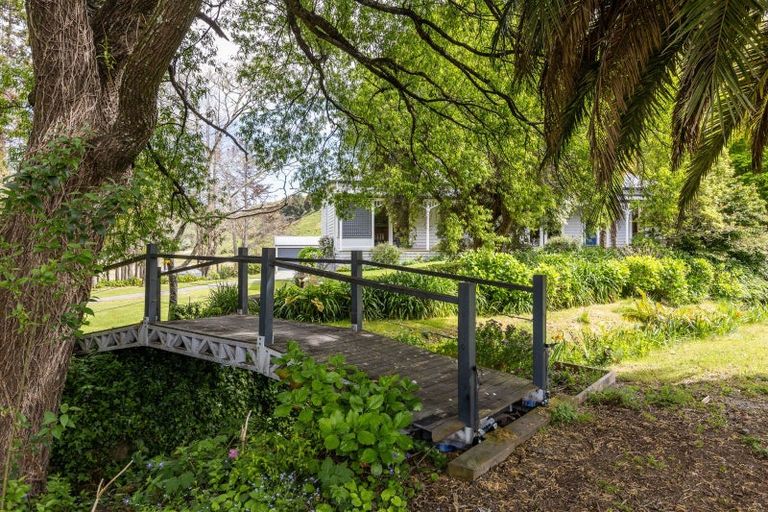 Photo of property in 1231 Aropaoanui Road, Tangoio, Napier, 4181