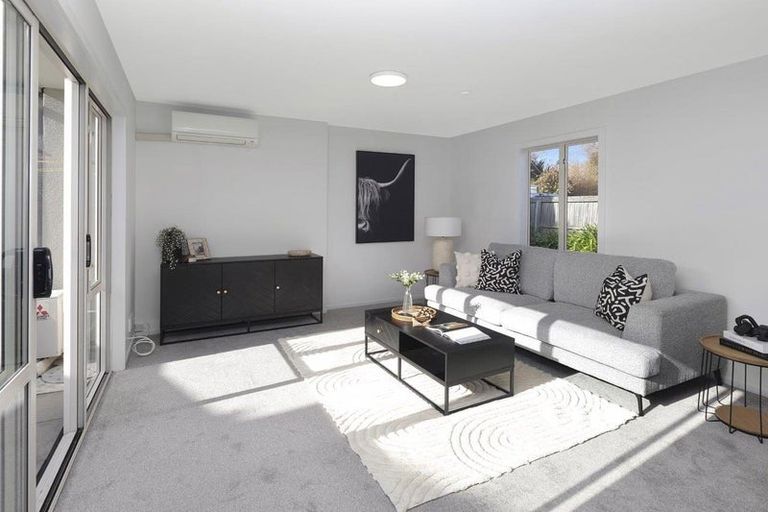 Photo of property in 2/34 Mona Vale Avenue, Riccarton, Christchurch, 8011