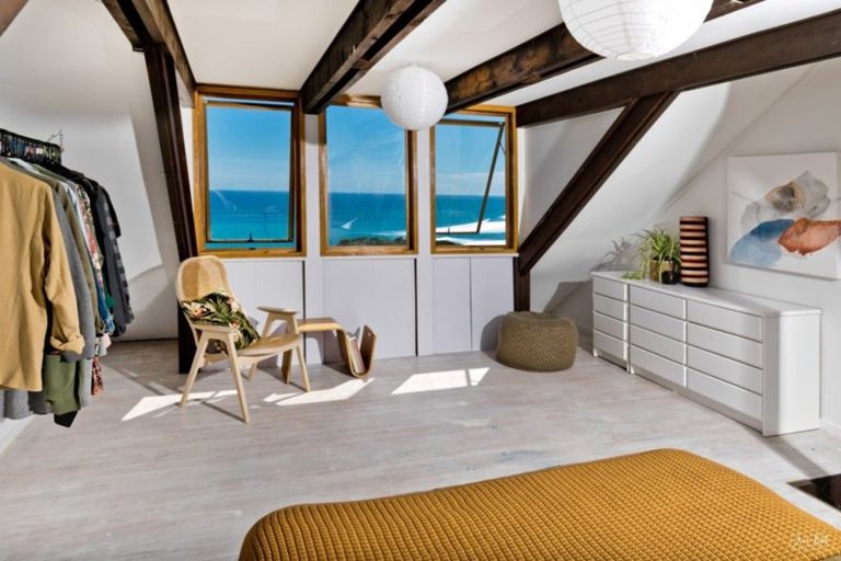 Photo of property in 38 Waitea Road, Muriwai, Waimauku, 0881