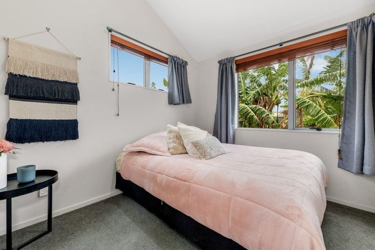 Photo of property in 2b Hall Avenue, Mangere, Auckland, 2022