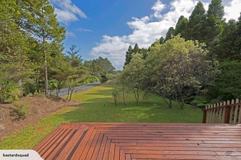Photo of property in 329 Taiapa Road, Muriwai, Waimauku, 0881