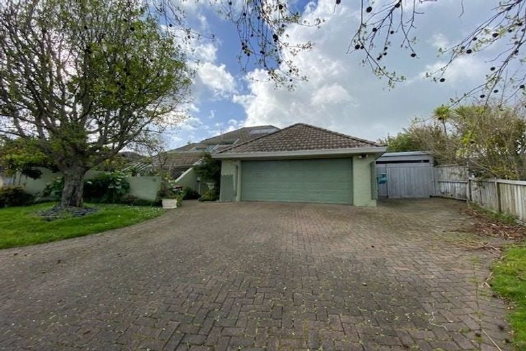 Photo of property in 755 Chapel Road, Dannemora, Auckland, 2016