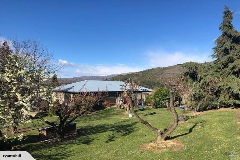 Photo of property in 6 Hazlett Street, Clyde, 9330