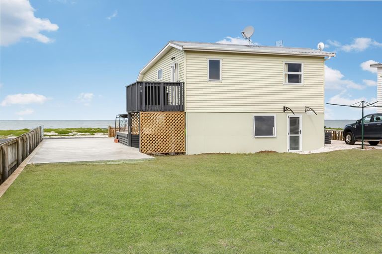 Photo of property in 875 East Coast Road, Kaiaua, Pokeno, 2473