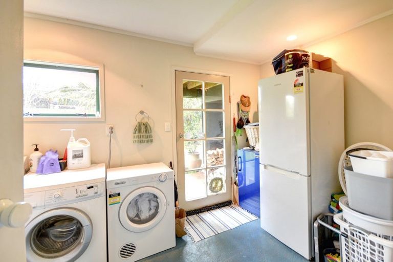 Photo of property in 815 Brighton Road, Ocean View, Dunedin, 9035