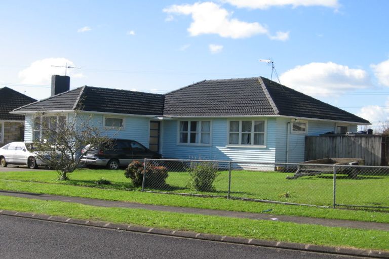 Photo of property in 14 Sandbrook Avenue, Otara, Auckland, 2023