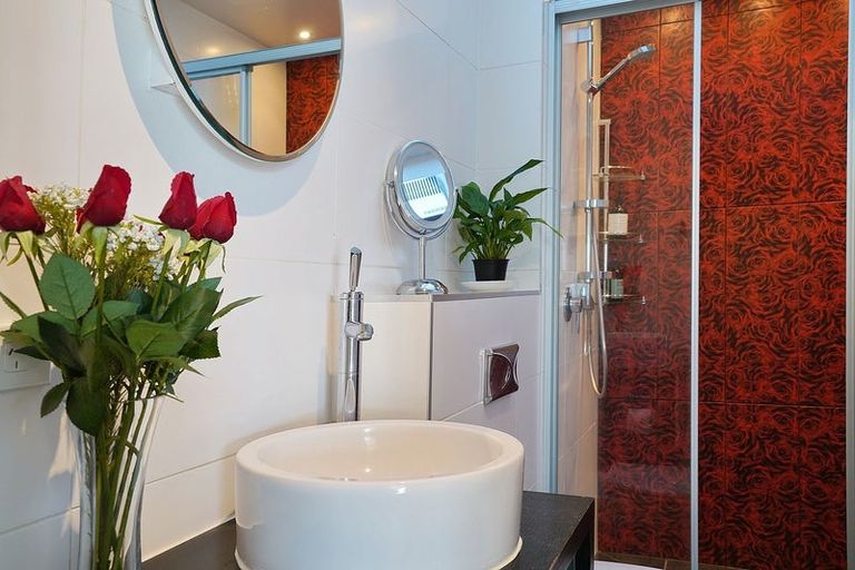 Photo of property in 26 Seamount Terrace, Mount Pleasant, Christchurch, 8081