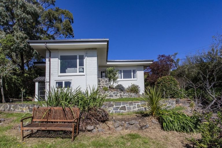 Photo of property in 129 Major Hornbrook Road, Mount Pleasant, Christchurch, 8081
