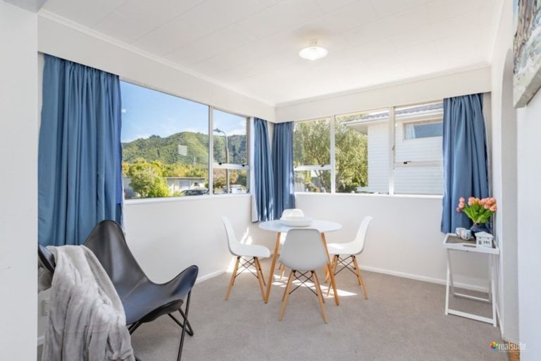 Photo of property in 4 Toledo Grove, Totara Park, Upper Hutt, 5018