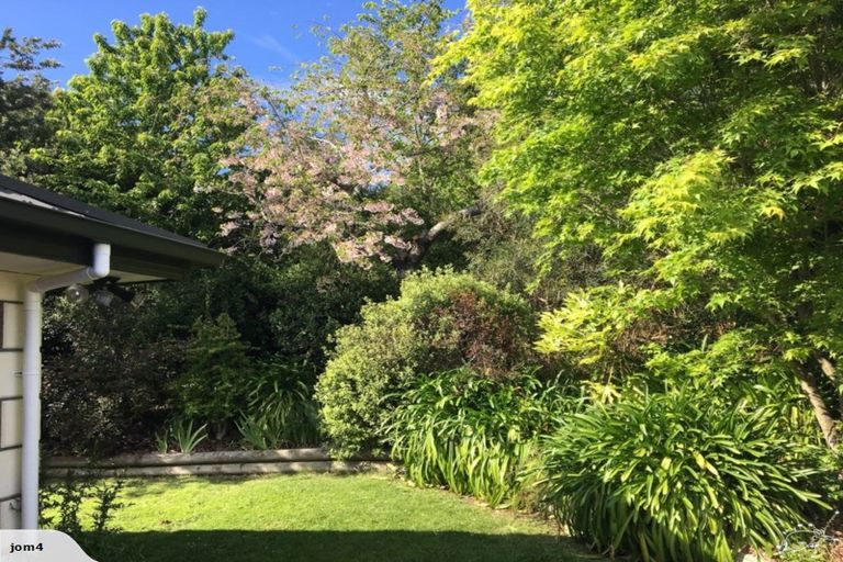 Photo of property in 11 Happy Home Road, Westmorland, Christchurch, 8025