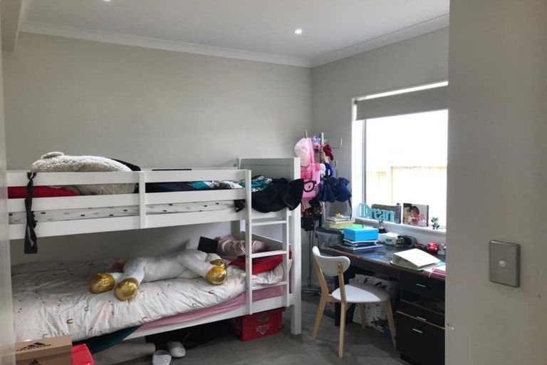 Photo of property in 21e Stamford Crescent, Flat Bush, Auckland, 2019
