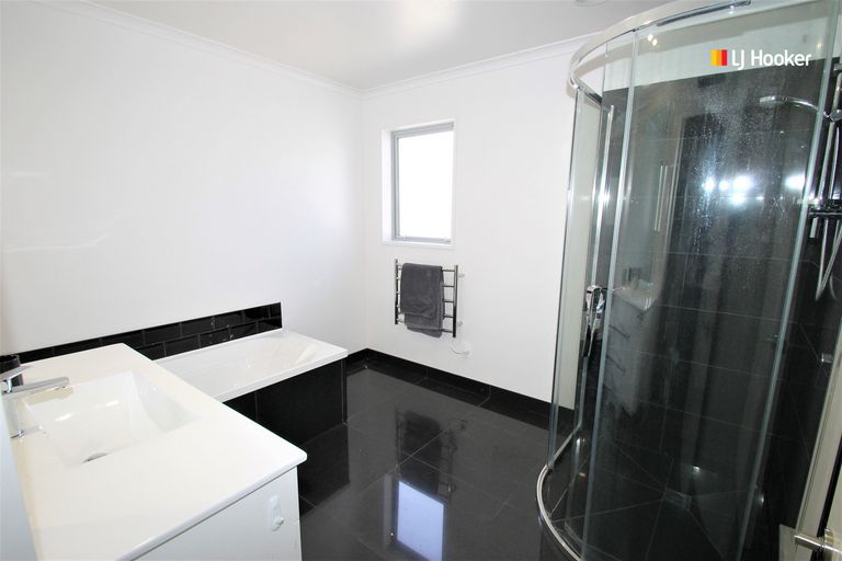 Photo of property in 19 Paterson Road, Mosgiel, 9092