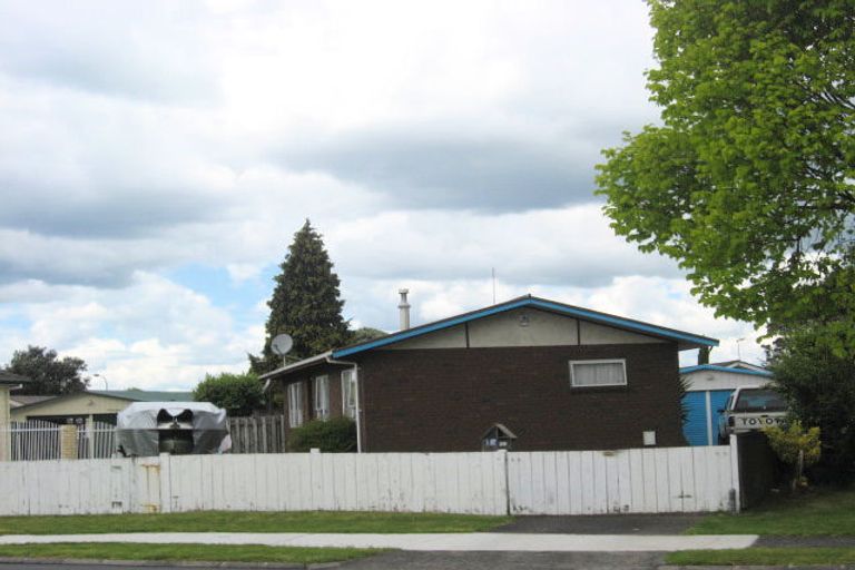 Photo of property in 29 Neems Place, Manurewa, Auckland, 2102