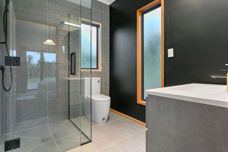 Photo of property in 331 Athlone Drive, Cambridge, 3434