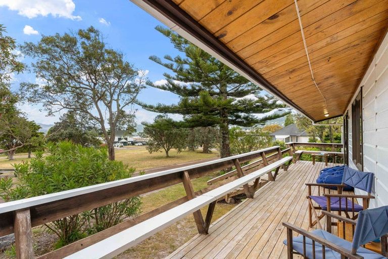 Photo of property in 33 Dunlop Drive, Pauanui, Hikuai, 3579