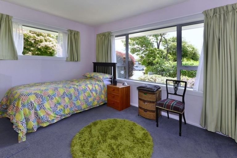 Photo of property in 1/84 Cutts Road, Russley, Christchurch, 8042