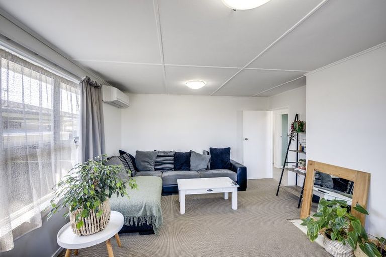 Photo of property in 8 Lyttelton Crescent, Tamatea, Napier, 4112