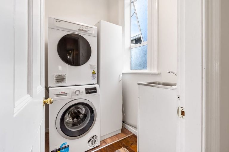 Photo of property in 21 Eskvale Street, Saint Kilda, Dunedin, 9012