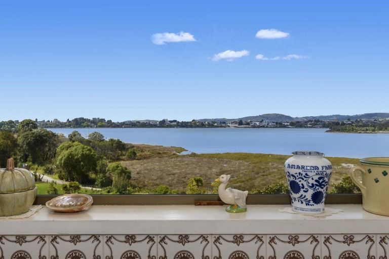 Photo of property in 3 Coach Drive, Otumoetai, Tauranga, 3110